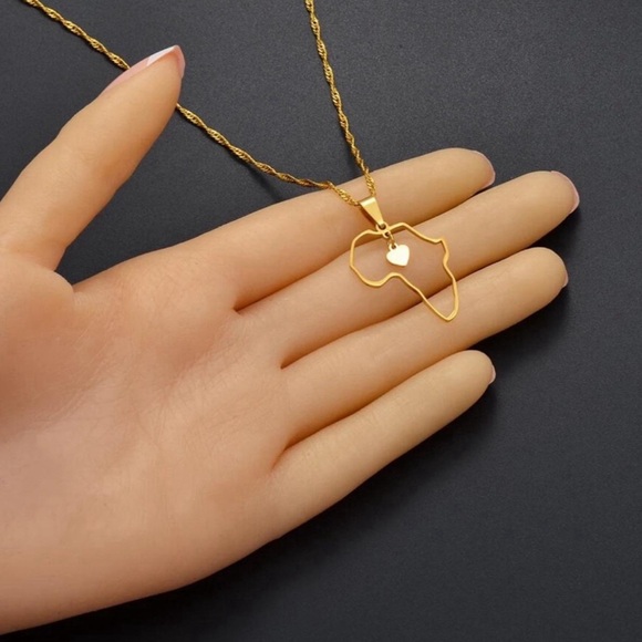 Africa heart necklace - Picture 2 of 4